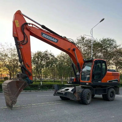 品質の良い Uesd Doosan Dx210w-9c 21トンの車輪掘削機