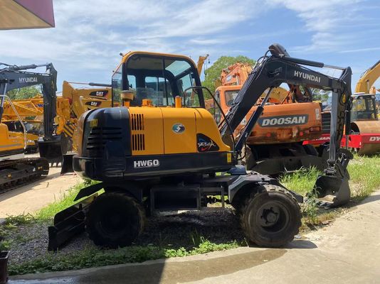 低価格ブランド ホイール油圧ショベル 現代 60  掘削機 6 トン 中古油圧ショベル