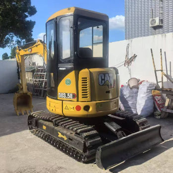 CAT 303.5E 中古掘削機 高性能,低燃費